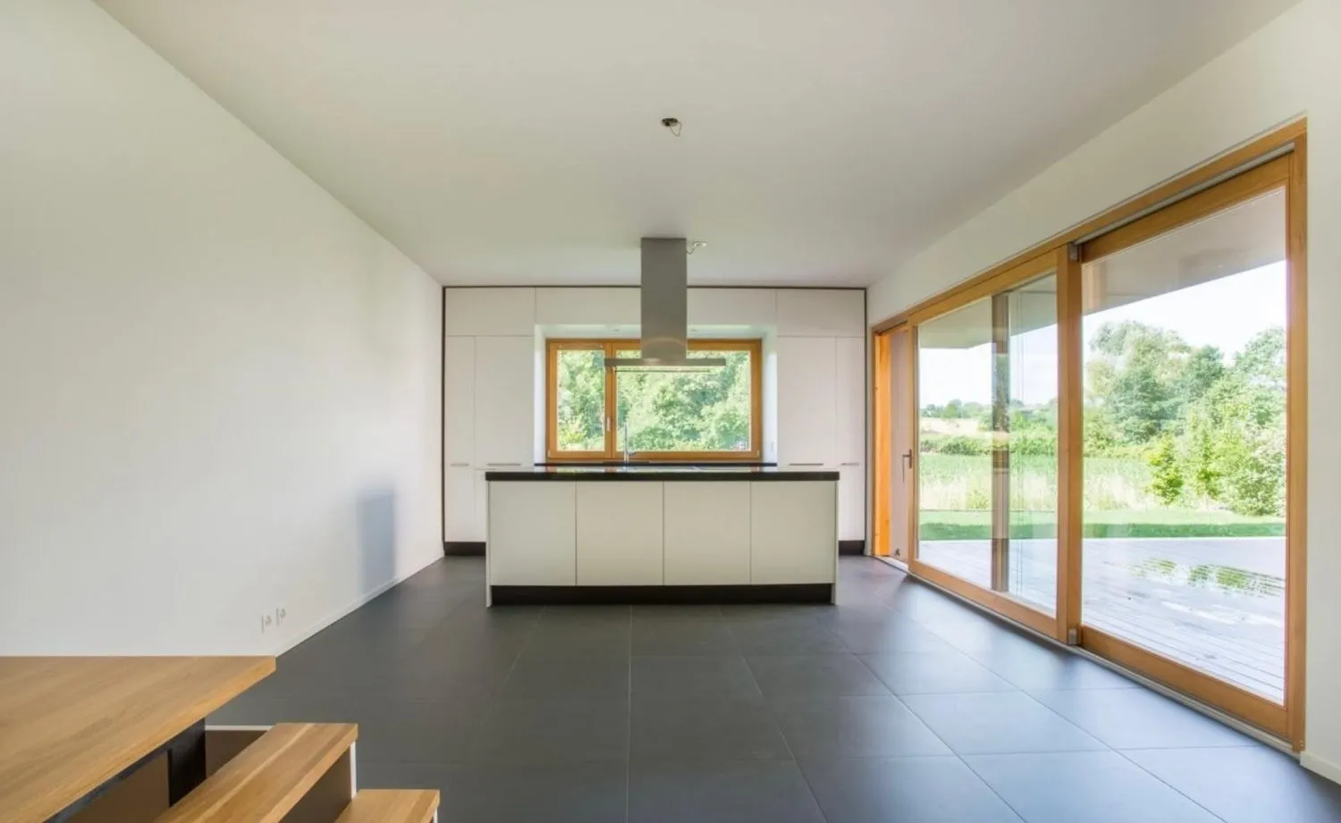 Superbe Villa contemporaine 6 pièces à Troinex, proche de toute commodités et transports en commun
