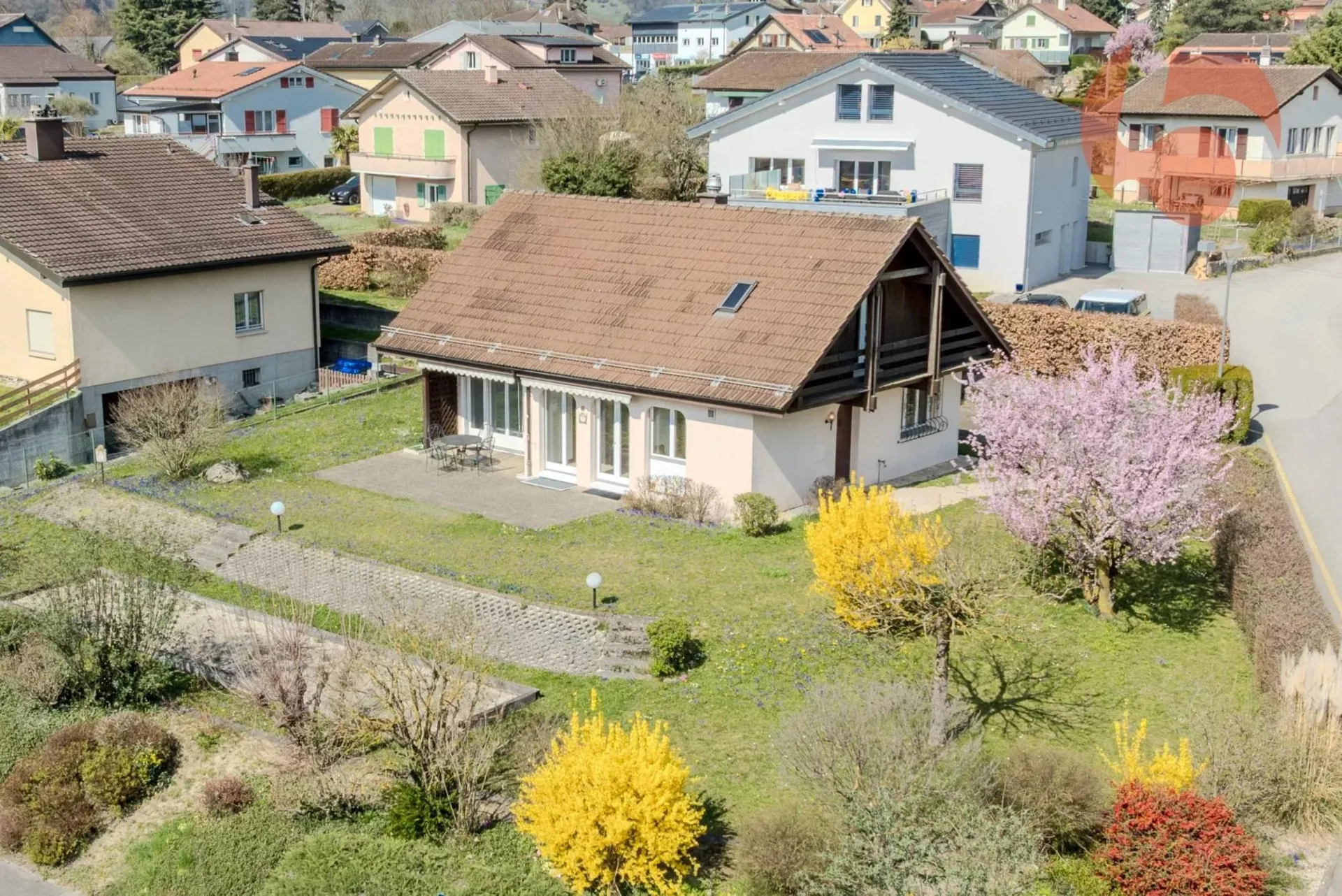Villa individuelle de caractère aux beaux volumes - parcelle de 913 m²