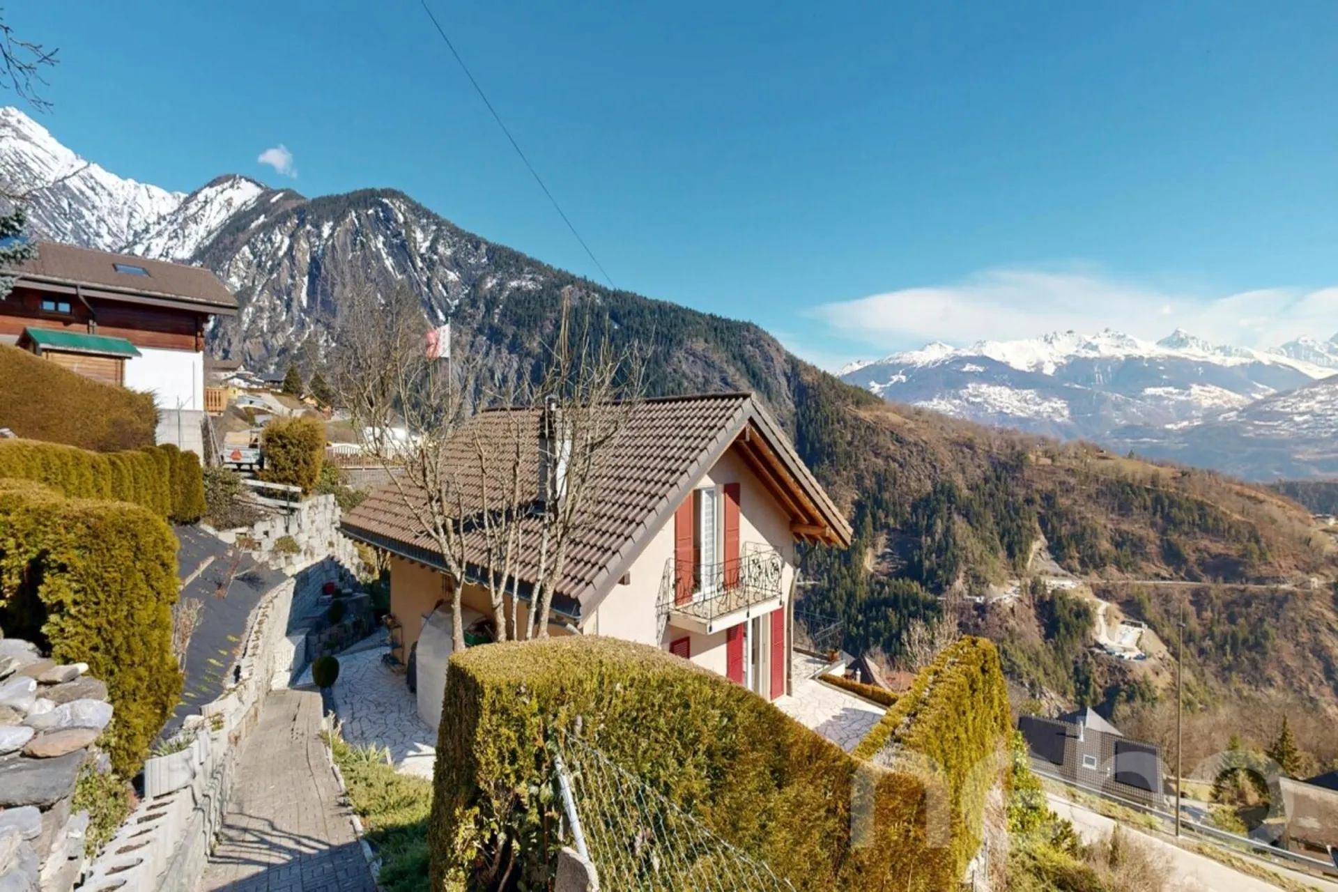 Splendide propriété individuelle et studio indépendant