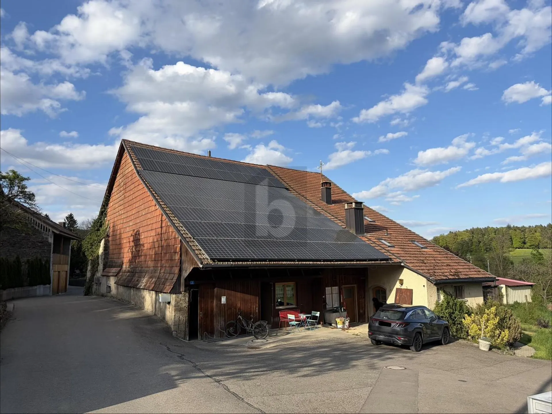 FAMILIENFREUNDLICH AN LÄNDLICHER LAGE MIT GARTEN!