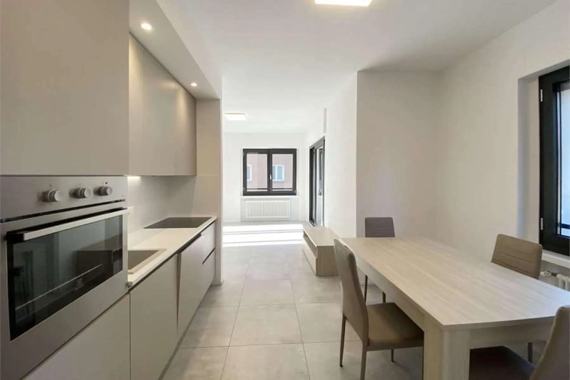 Appartamento 2,5 locali ammobiliato in pieno centro
