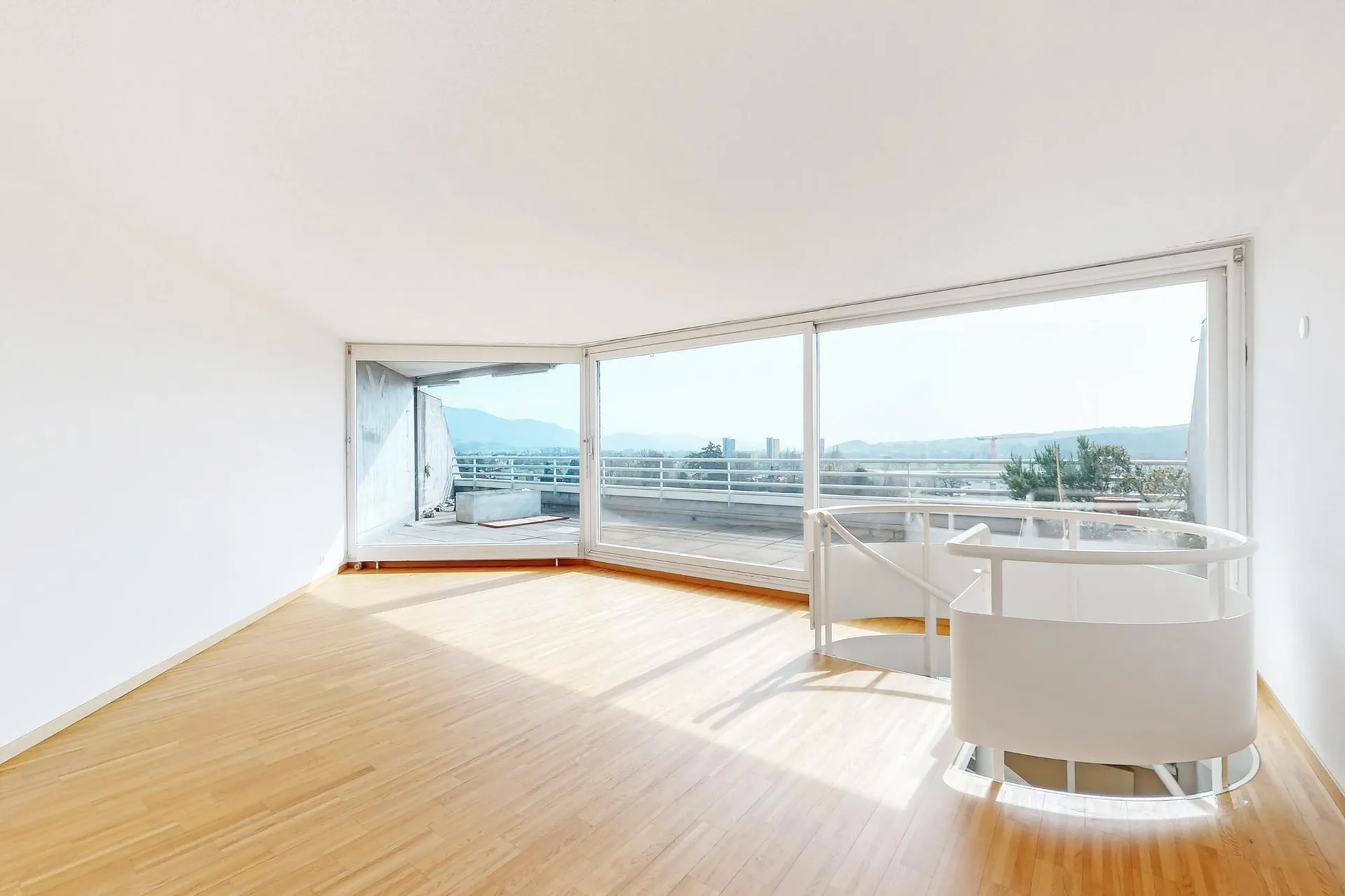 Ideale Maisonettewohnung für Pendler oder Vielreisende!