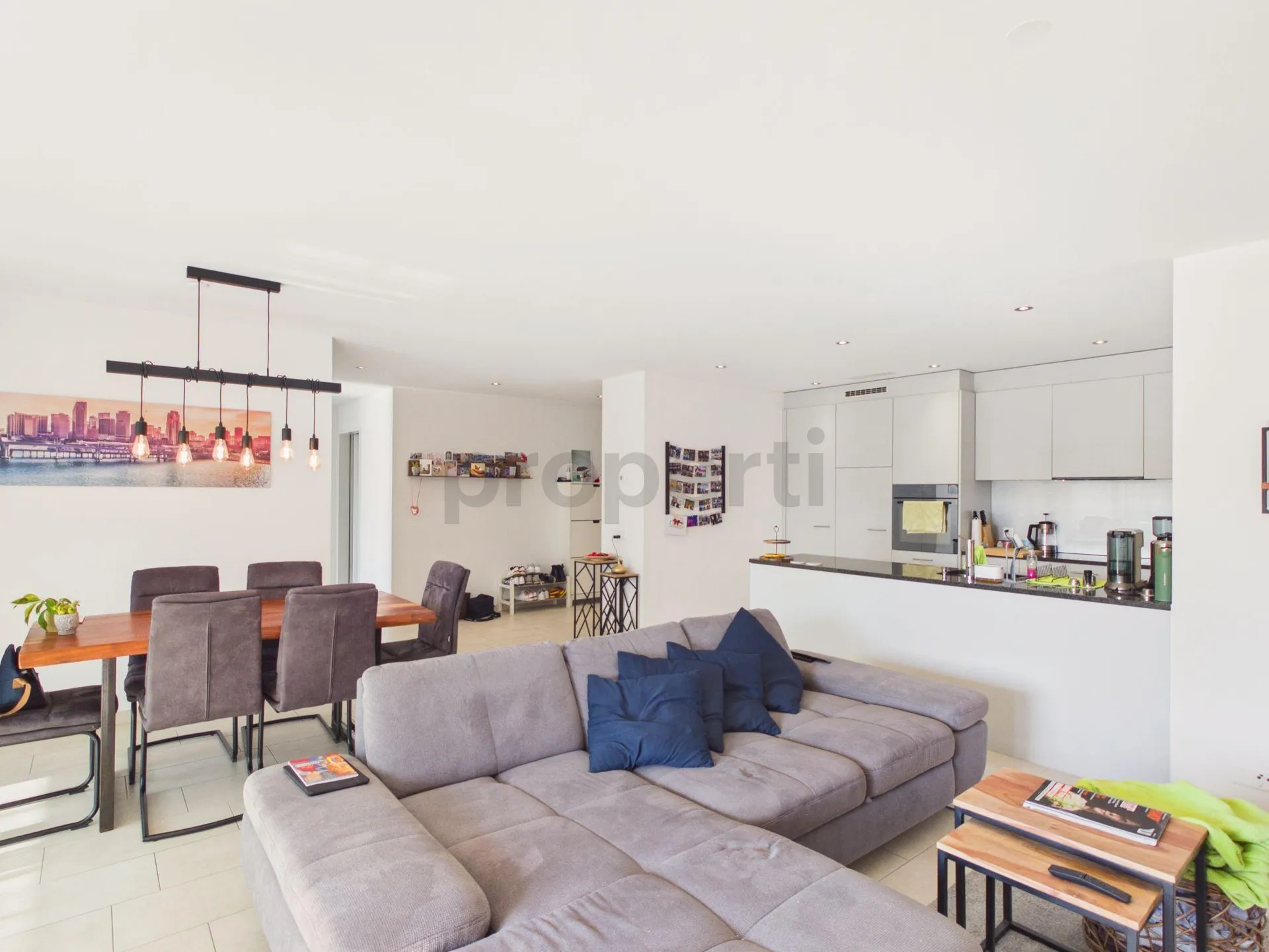 Modern 3.5-Zimmer-Wohnung mit Balkon, Willisau