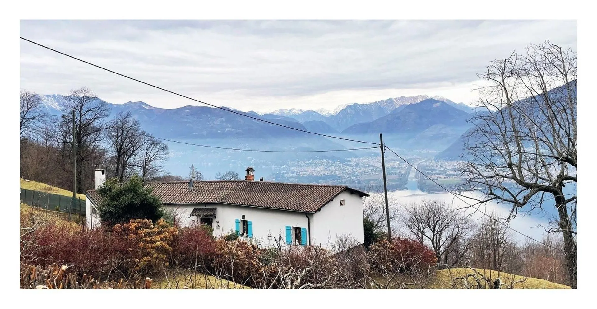 Casa unifamiliare con 4 locali e splendida vista panoramica sul Lago Verbano