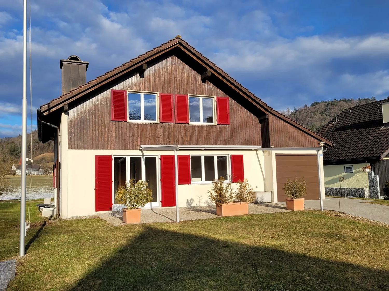 Charmantes Einfamilienhaus mit Aussicht ins Grüne