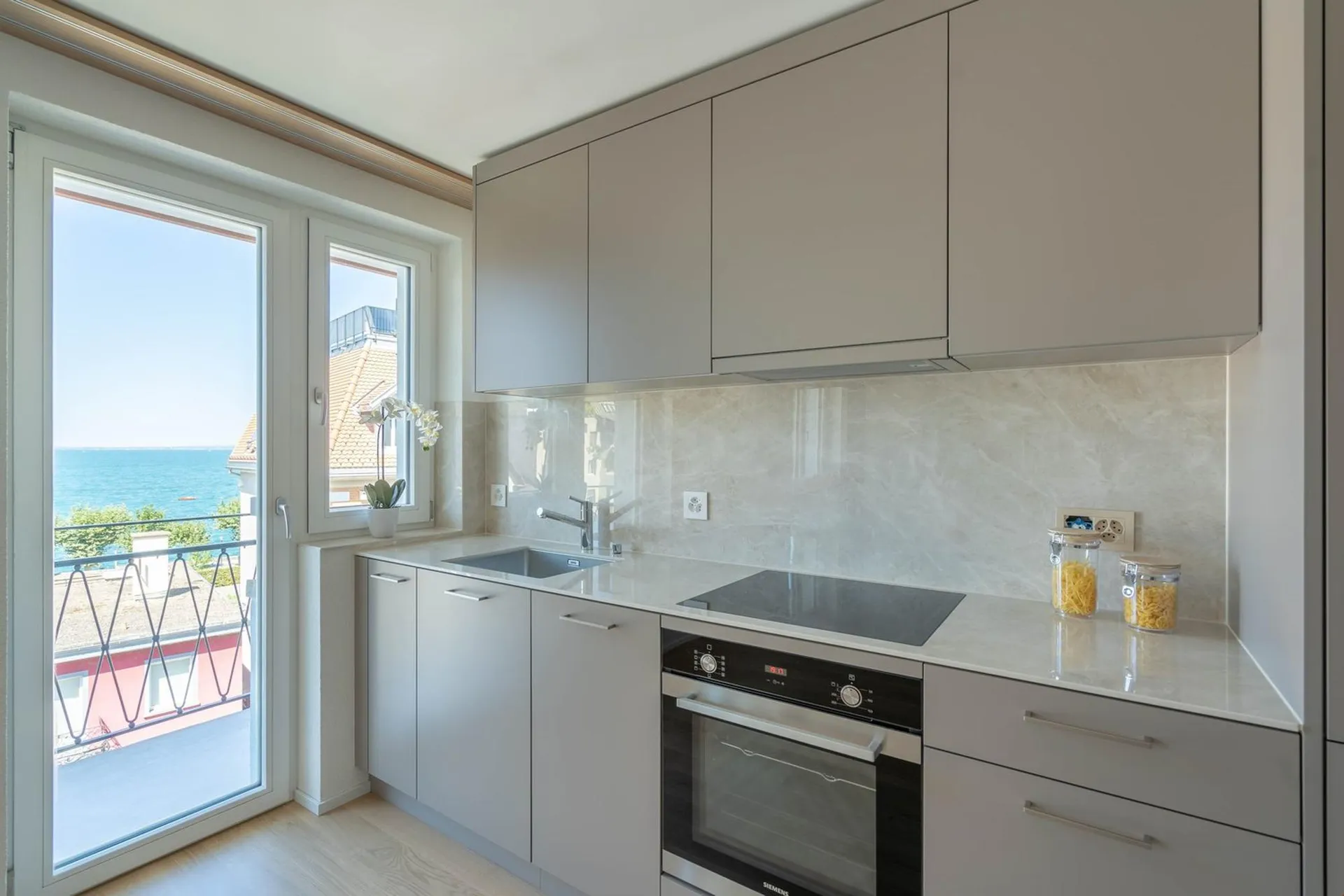 Neuwertige 3-Zimmerwohnung an zentraler Lage