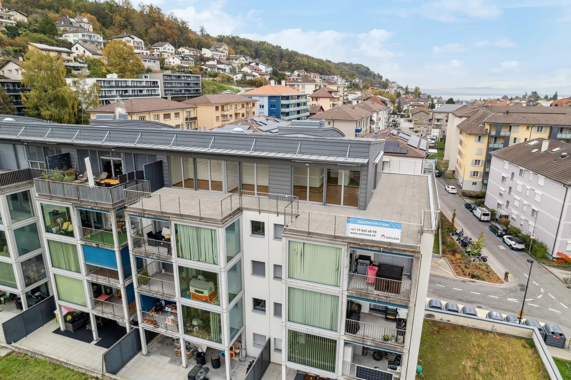 Attique lumineux avec balcon et terrasse de 112 m² avec vue sur le Château