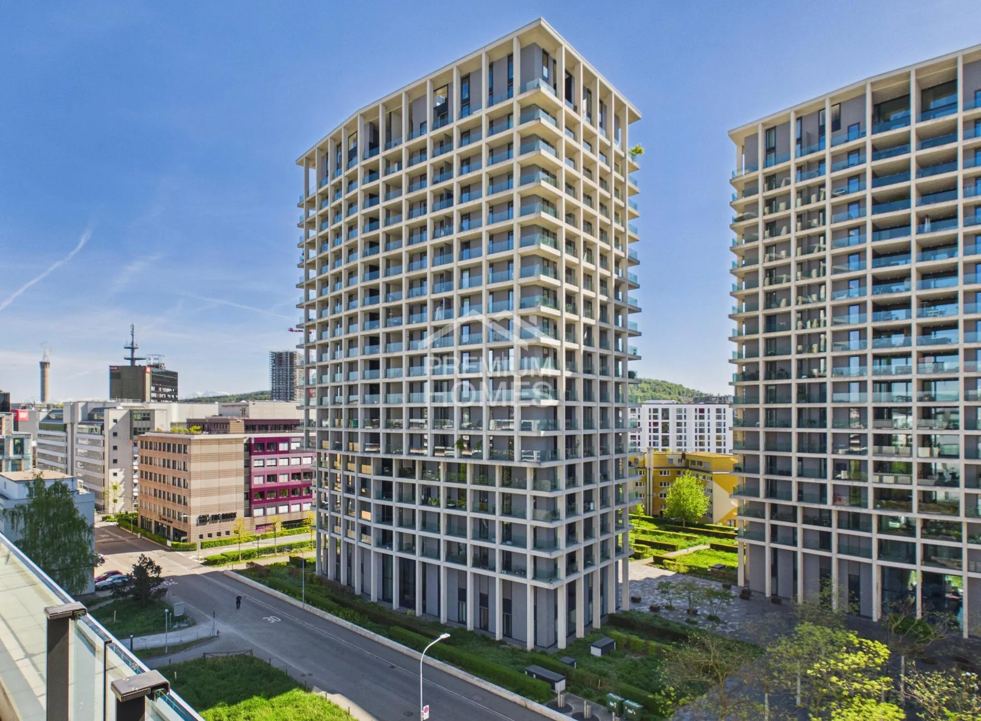 Own the Skyline in Oerlikon - Your Move!