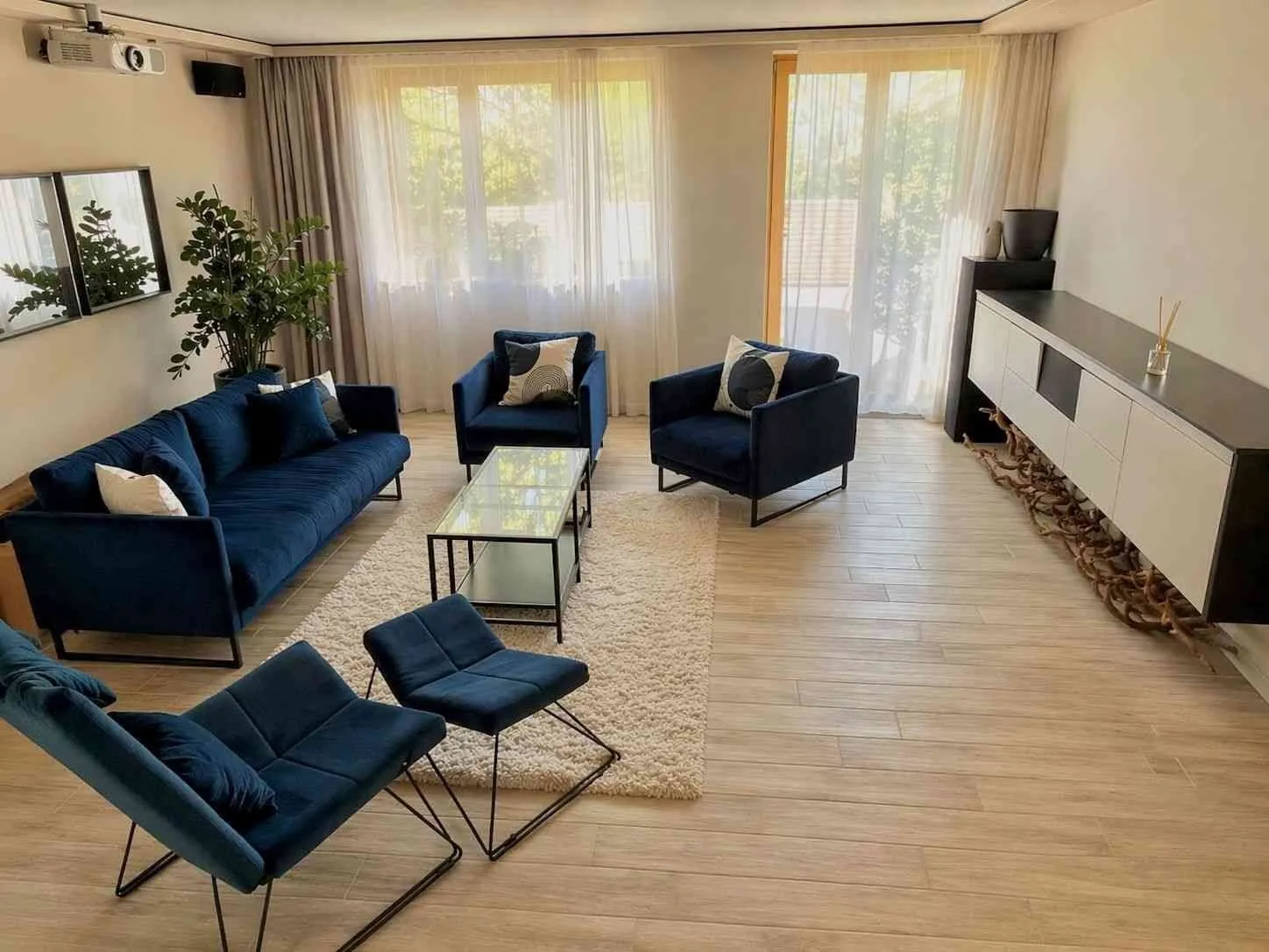 4½ ZIMMER-HAUS IN MELLINGEN (AG), MÖBLIERT, TEMPORÄR