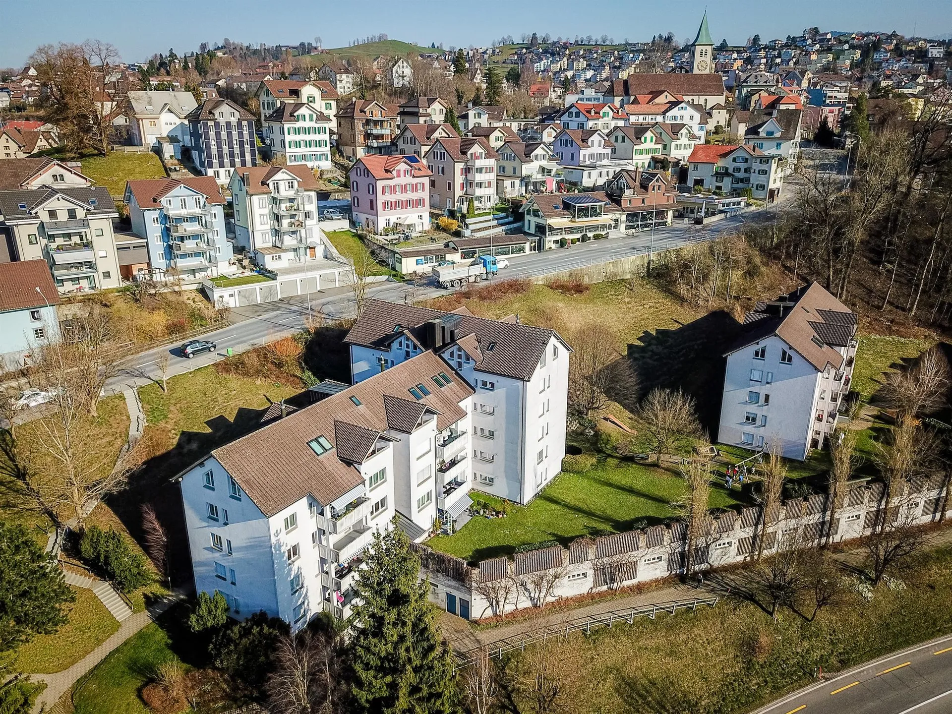 Heimelige Dachwohnung mit Cheminée