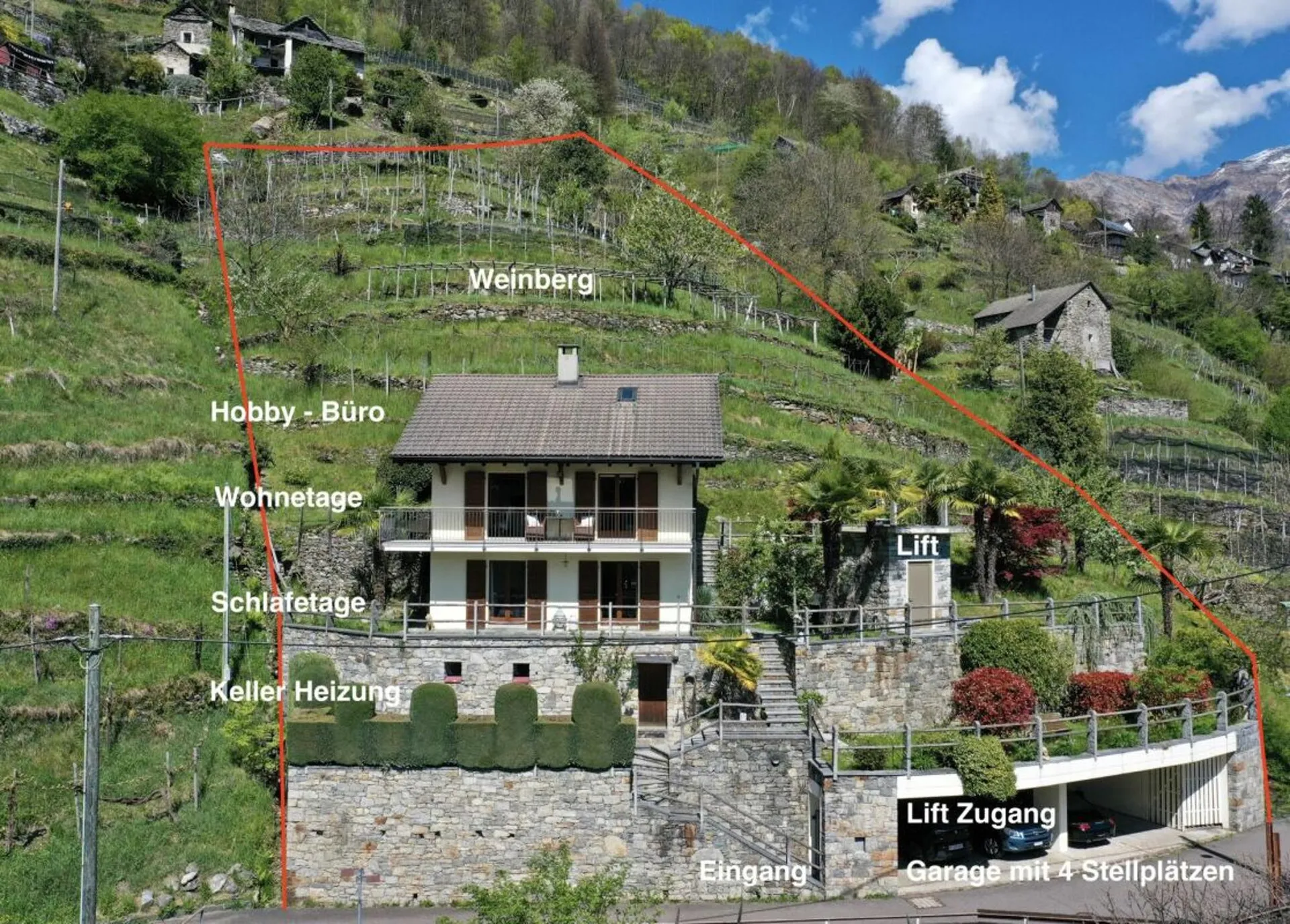 Schönes Einfamilienhaus in herrlicher Sonnenlage mit grossem Garten, eigenem Weinberg und Lift
