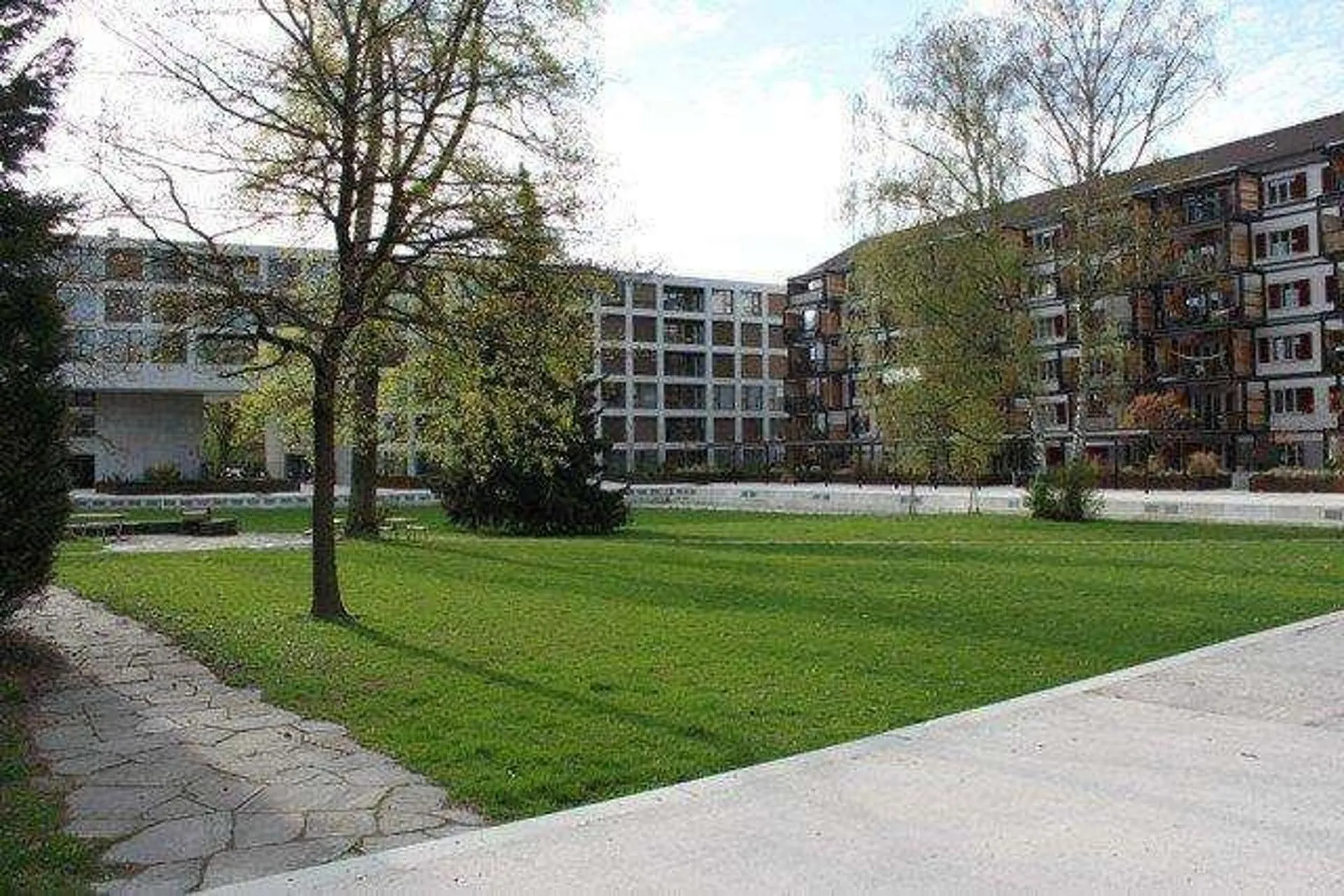 Schöne Wohnung an super Lage zwischen Bahnhof und der Aare!