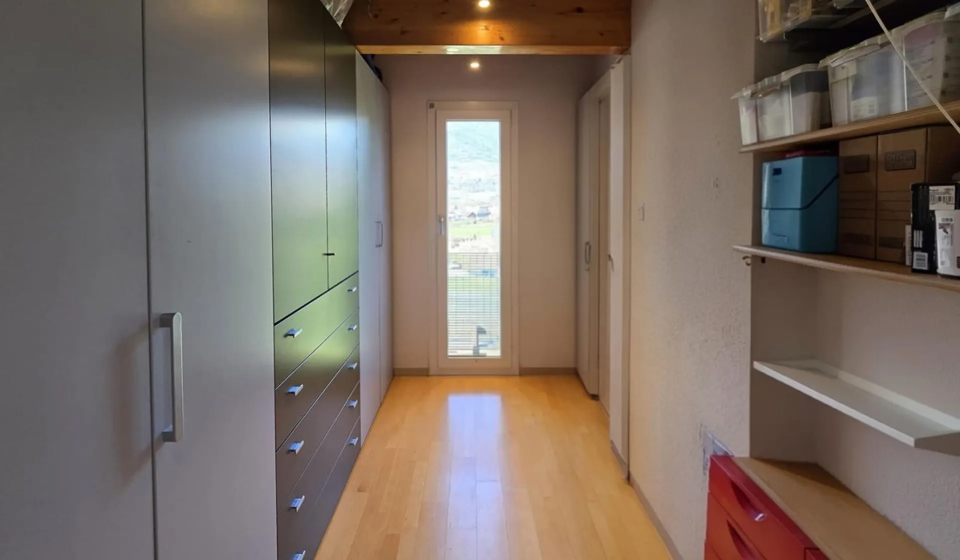 Image 7