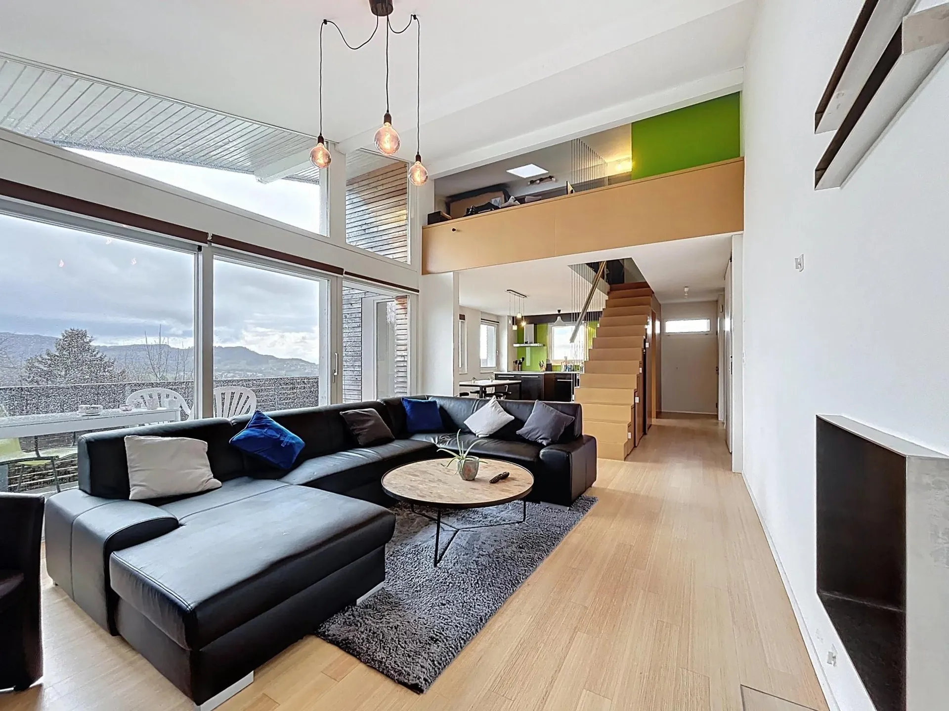 Charmant duplex à Remaufens !