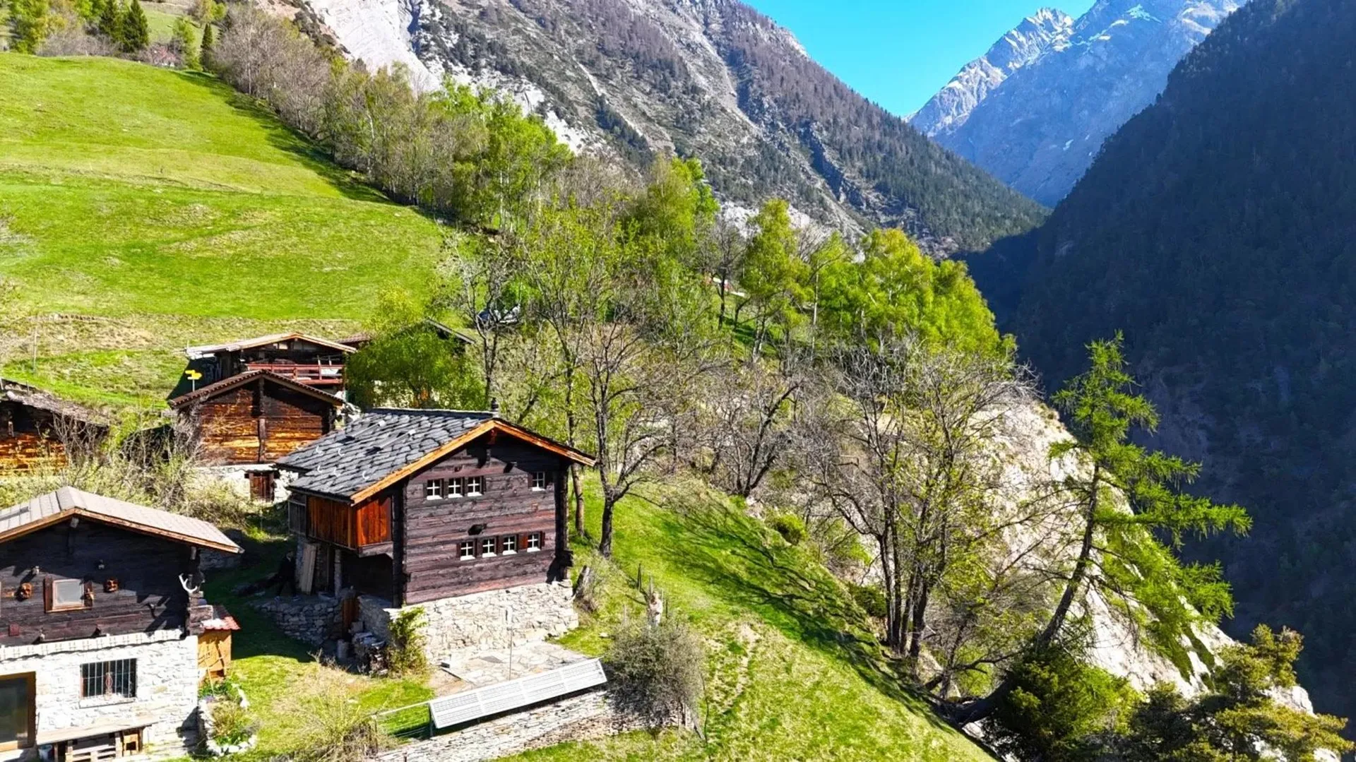 Sonniges Häuschen mit atemberaubender Aussicht