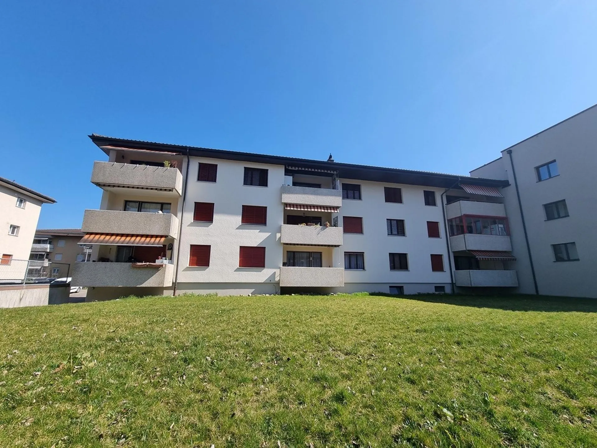 MFH mit 10 WHG in Leibstadt