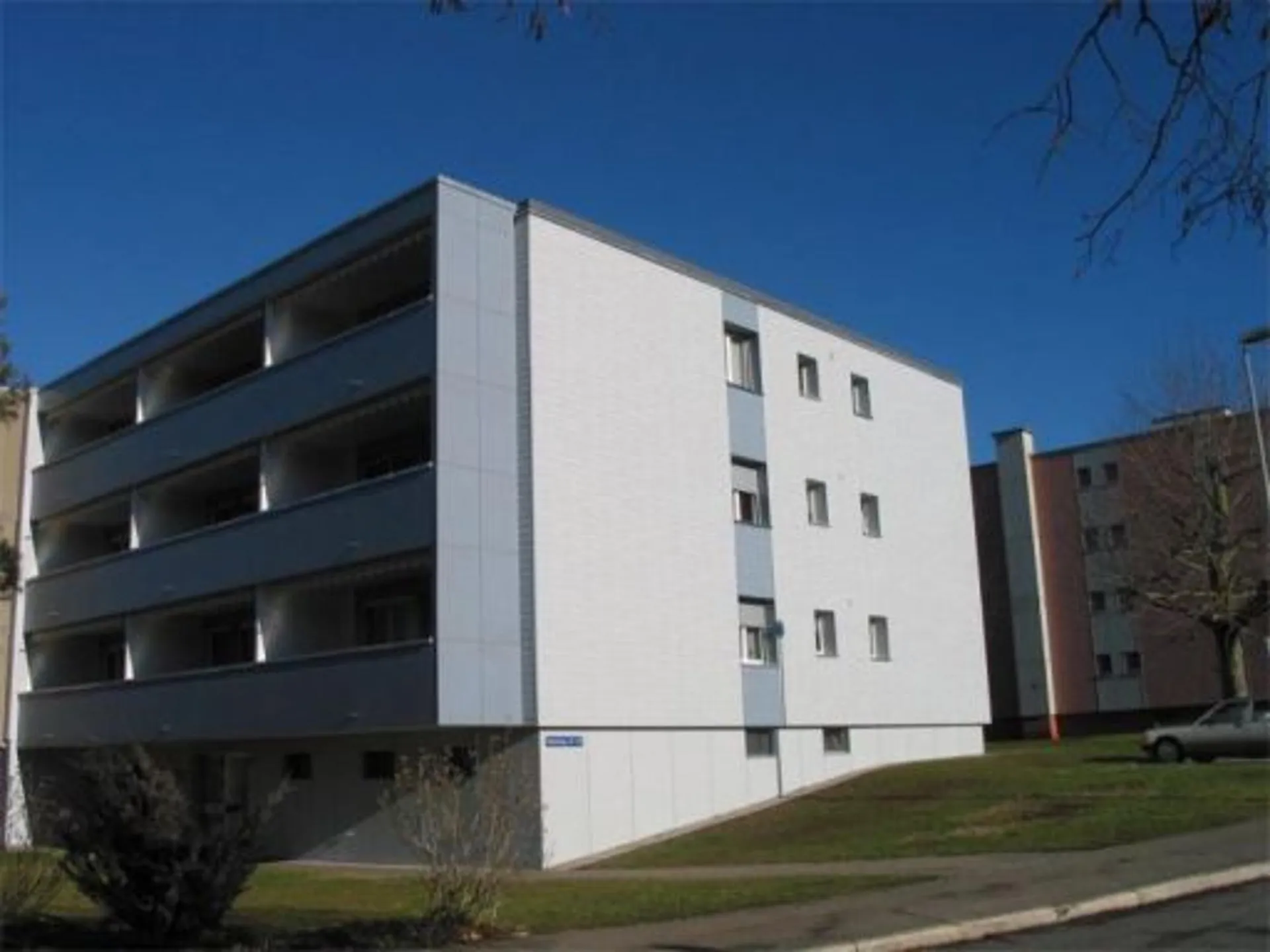 4 1/2-Zimmerwohnung, Hochparterre