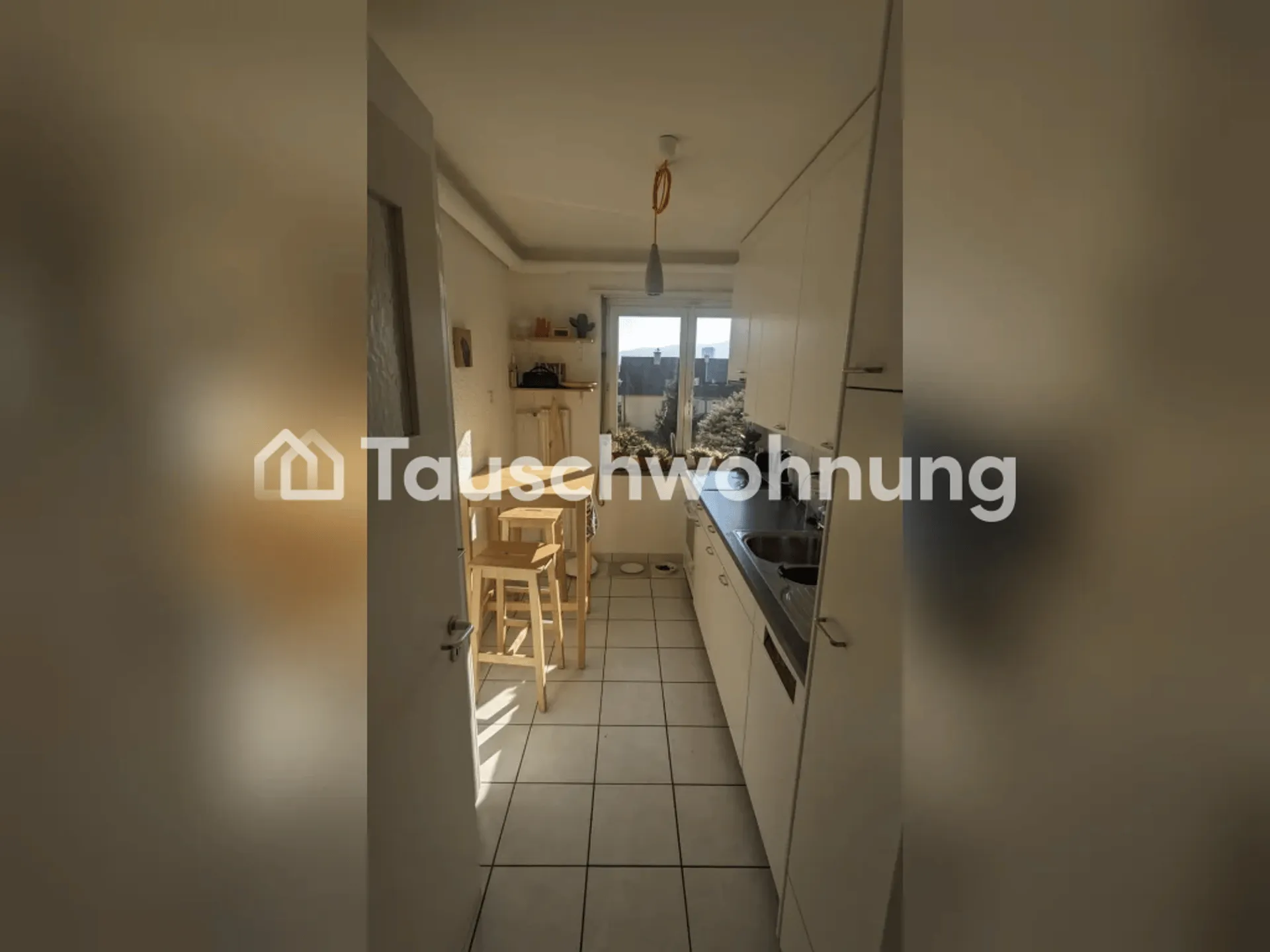 Grosse günstige Wohnung in Wipkingen
