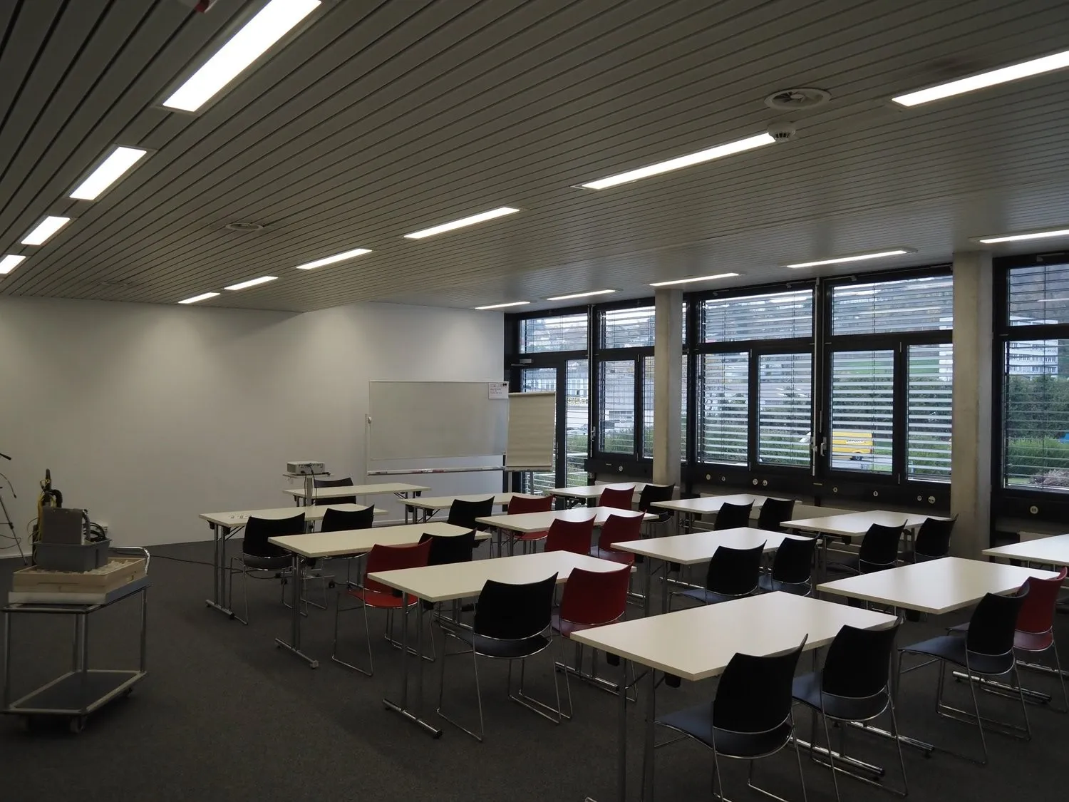 Surface administrative de 93 m2 au 1er étage