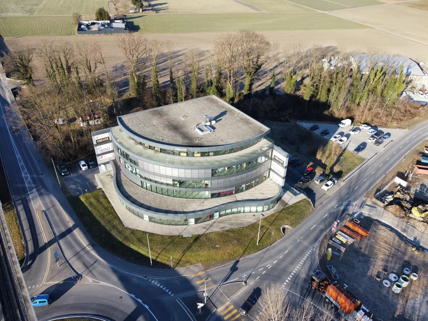 243 m² de surface commerciale à louer à Monthey - proche de l'autoroute