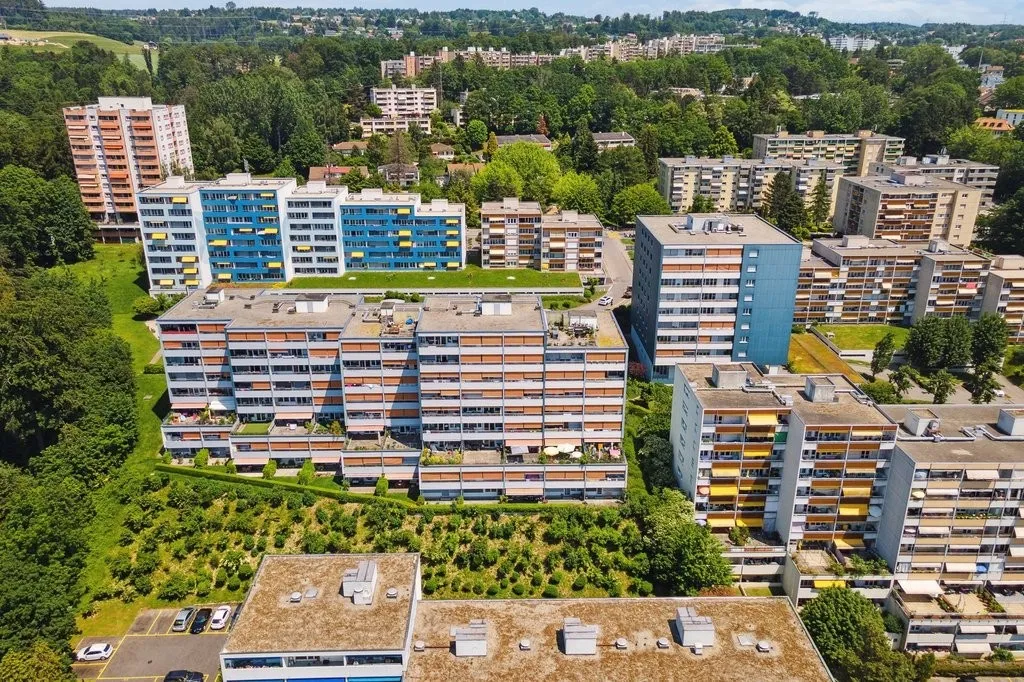 Souhaitez vous garer votre voiture proche de l'autoroute et du Chuv ?