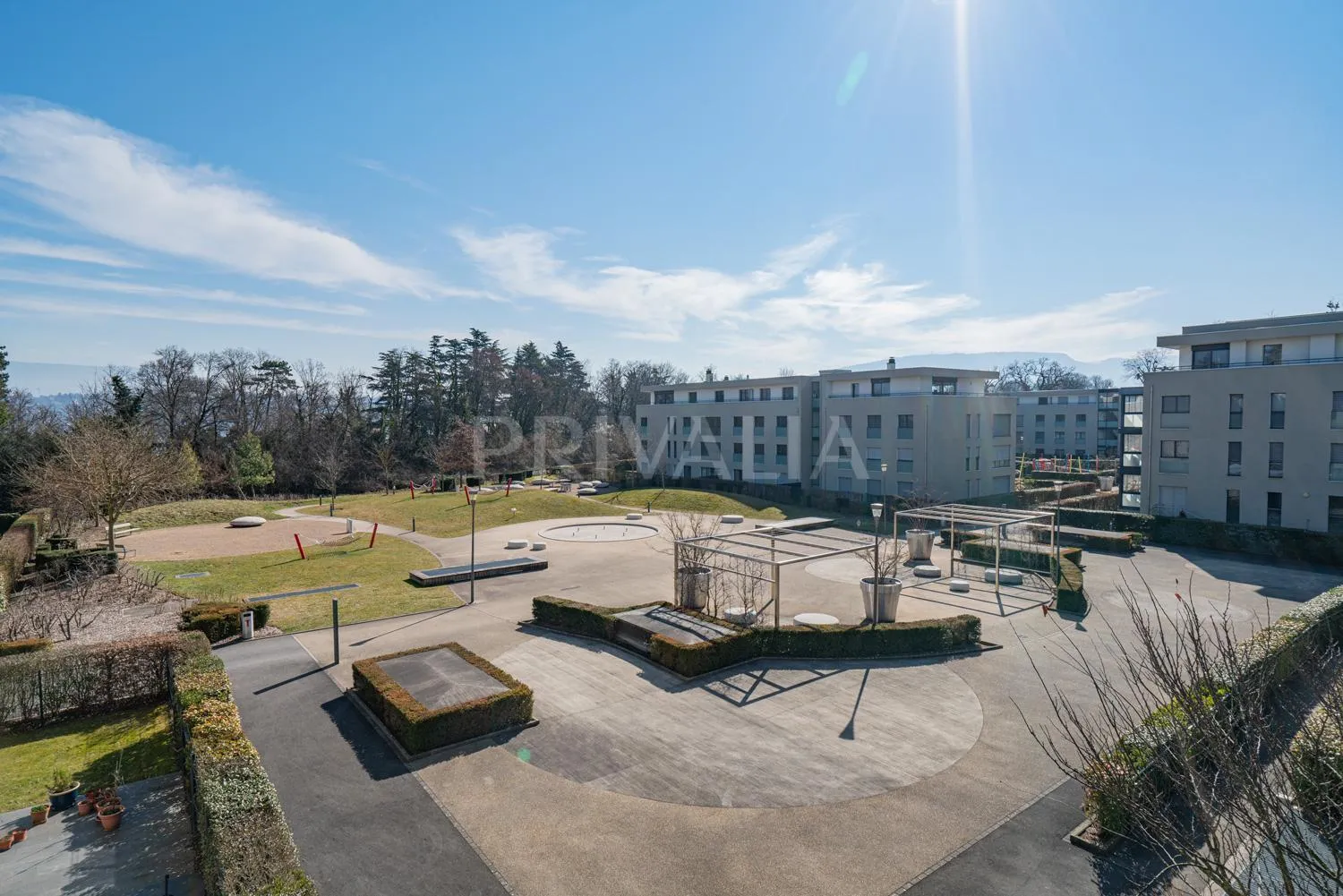 Magnifique appartement au rez supérieur dans une résidence de standing