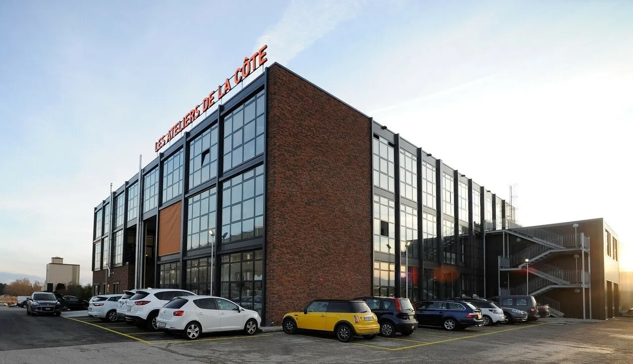 Halle de stockage de 77 m2 aux Ateliers de la Côte