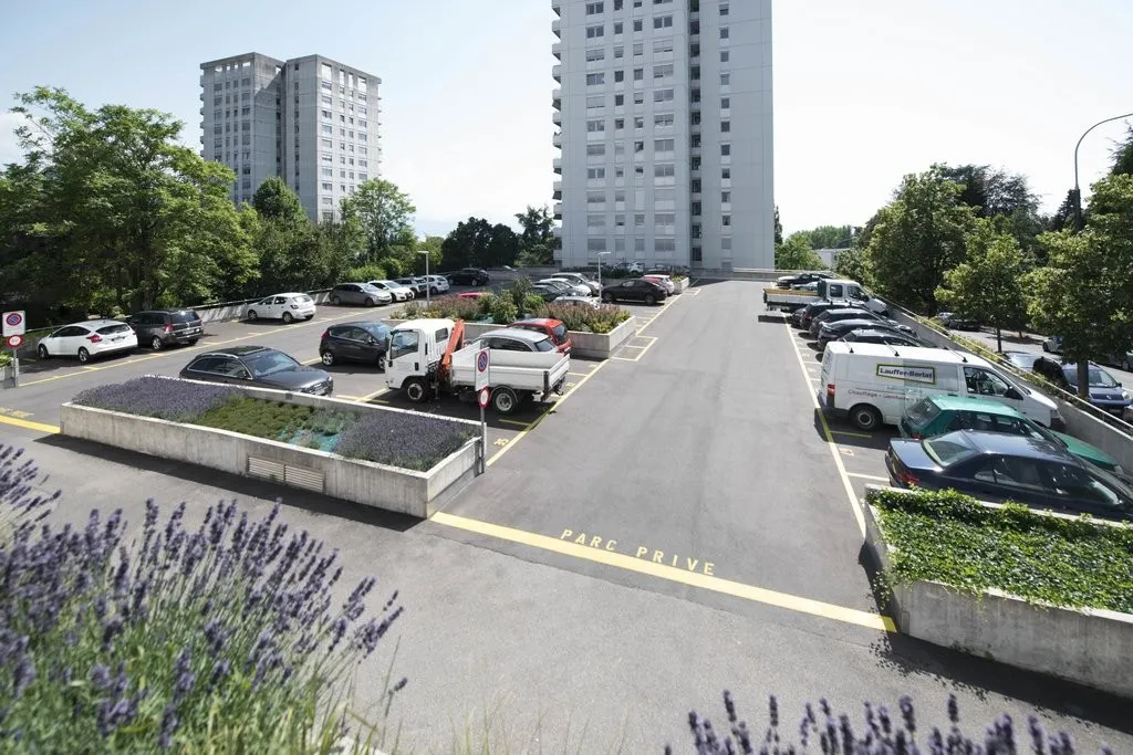 Place de parc extérieur