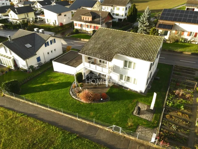 Dieses Traumhaus garantiert Ihnen freie Sicht ins Grüne