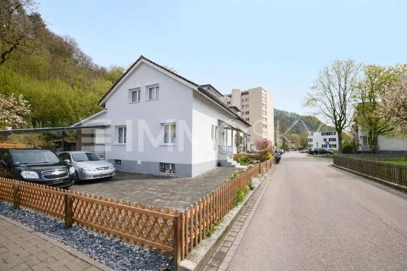 Ihr neues Zuhause: Ruhig gelegen mit Platz zum Entfalten