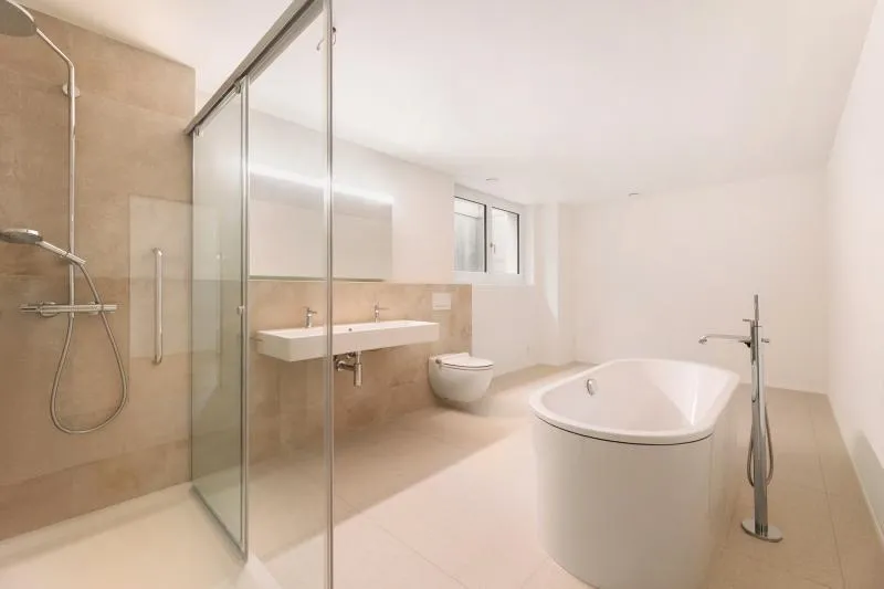 Mit Concierge und eigenem Fitness  - Neubau in bester Lage