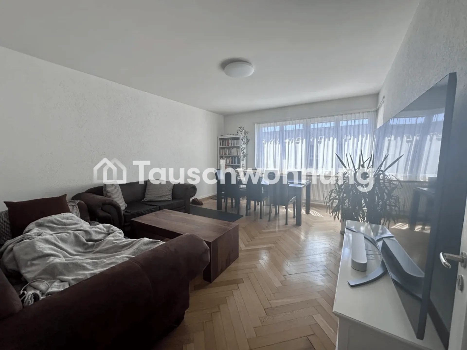 Charmante 3.5-Zimmer-Flat in Kreis 4 tauschen
