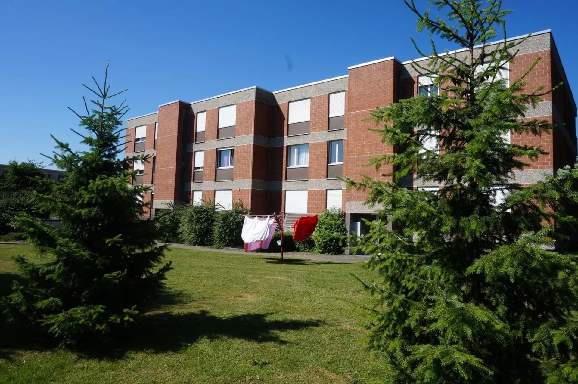Schöne und helle 4 1/2-Zimmerwohnung an kinderfreundlicher Lage