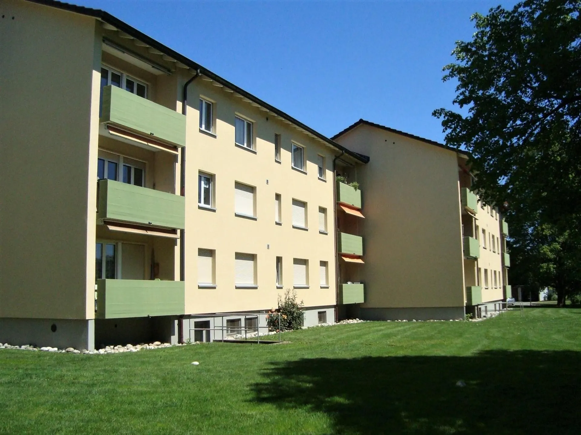 sonnige 4.5-Zimmerwohnung mit Balkon