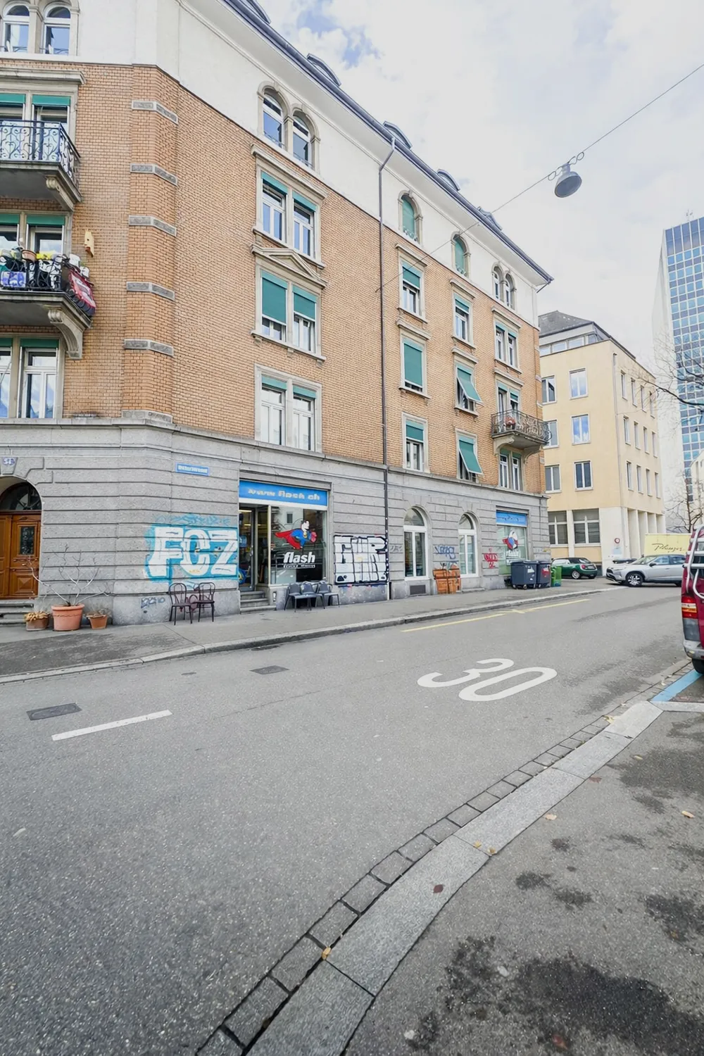 Gewerbefläche an attraktiver Lage direkt beim Hallwylplatz zu vermieten!