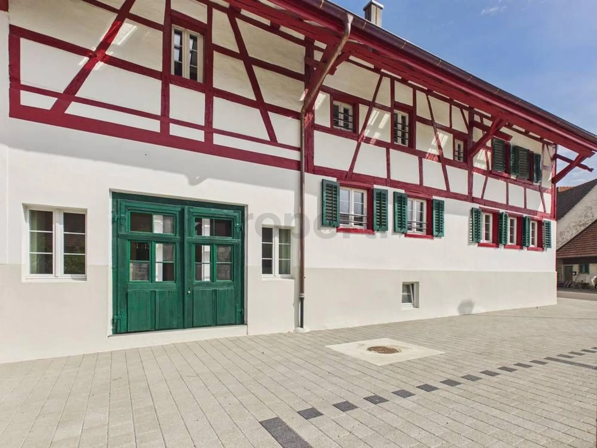 Einzigartige 3.5-Zimmer-Wohnung mit historischem Charakter