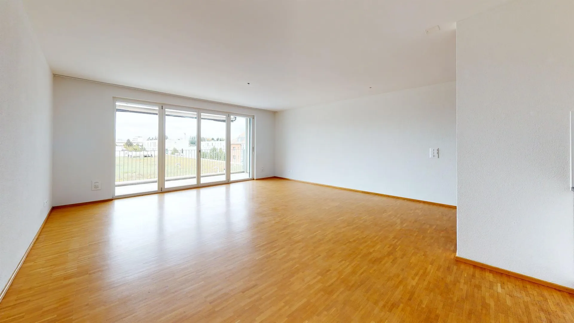 Ihre neue, grosszügige Studiowohnung mit perfekten Einkaufsmöglichkeiten.