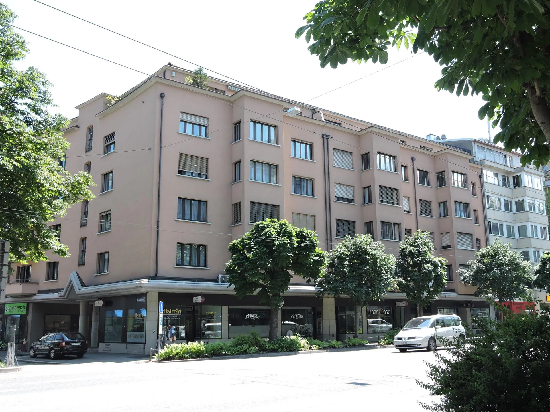 BEFRISTET BIS 31.03.2027! Zentral gelegene Wohnung mit Balkon