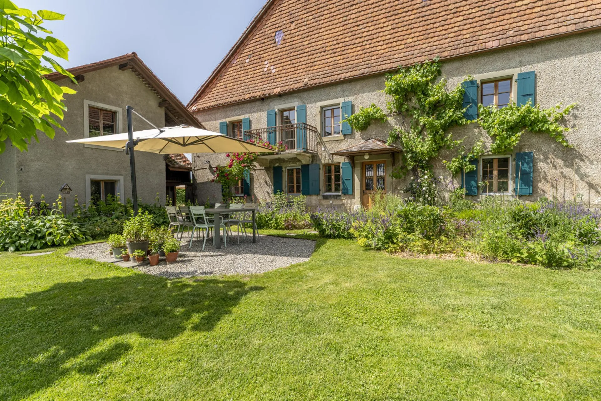 UNIQUE ! VOTRE COIN DE PARADIS A 15 MIN DE LAUSANNE !