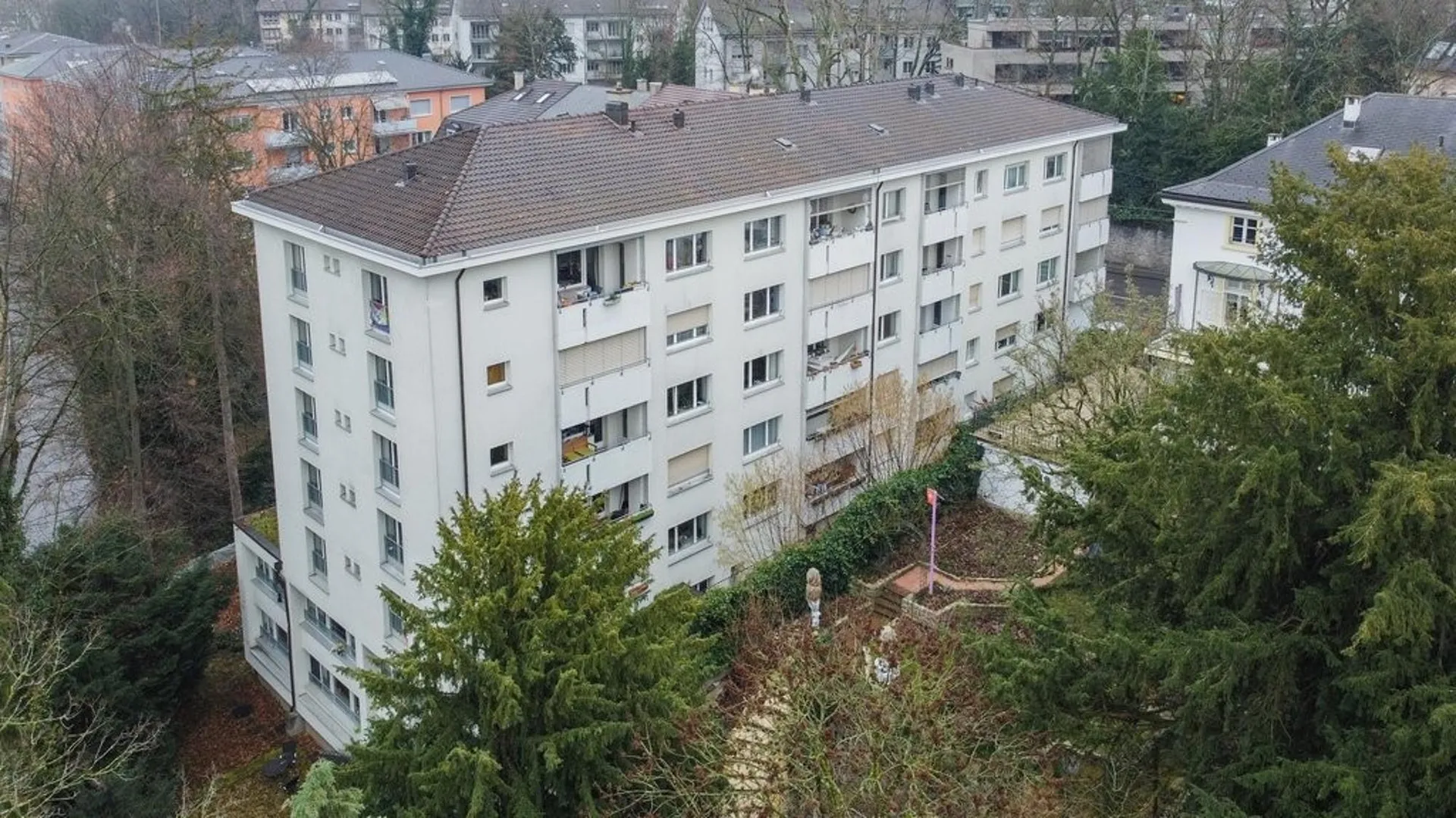 Suchen Sie ein zentrales Zuhause in Rheinnähe?