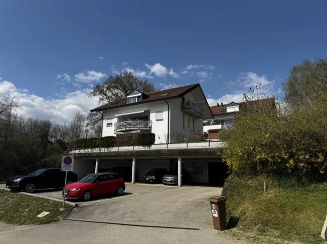 Investitionsmöglichkeit 4,5 Zimmer in einem ruhigen Bereich, 1. Stock