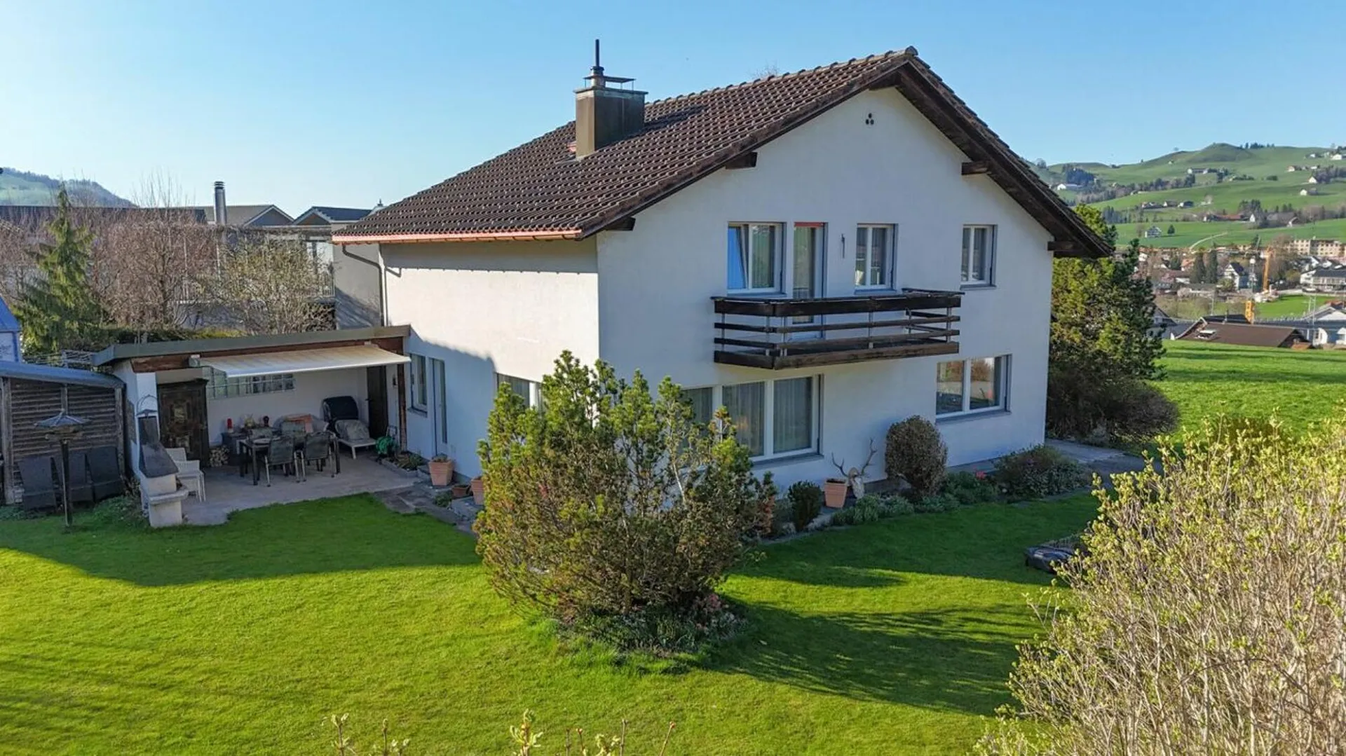 Charmantes Einfamilienhaus mit grossem Garten
