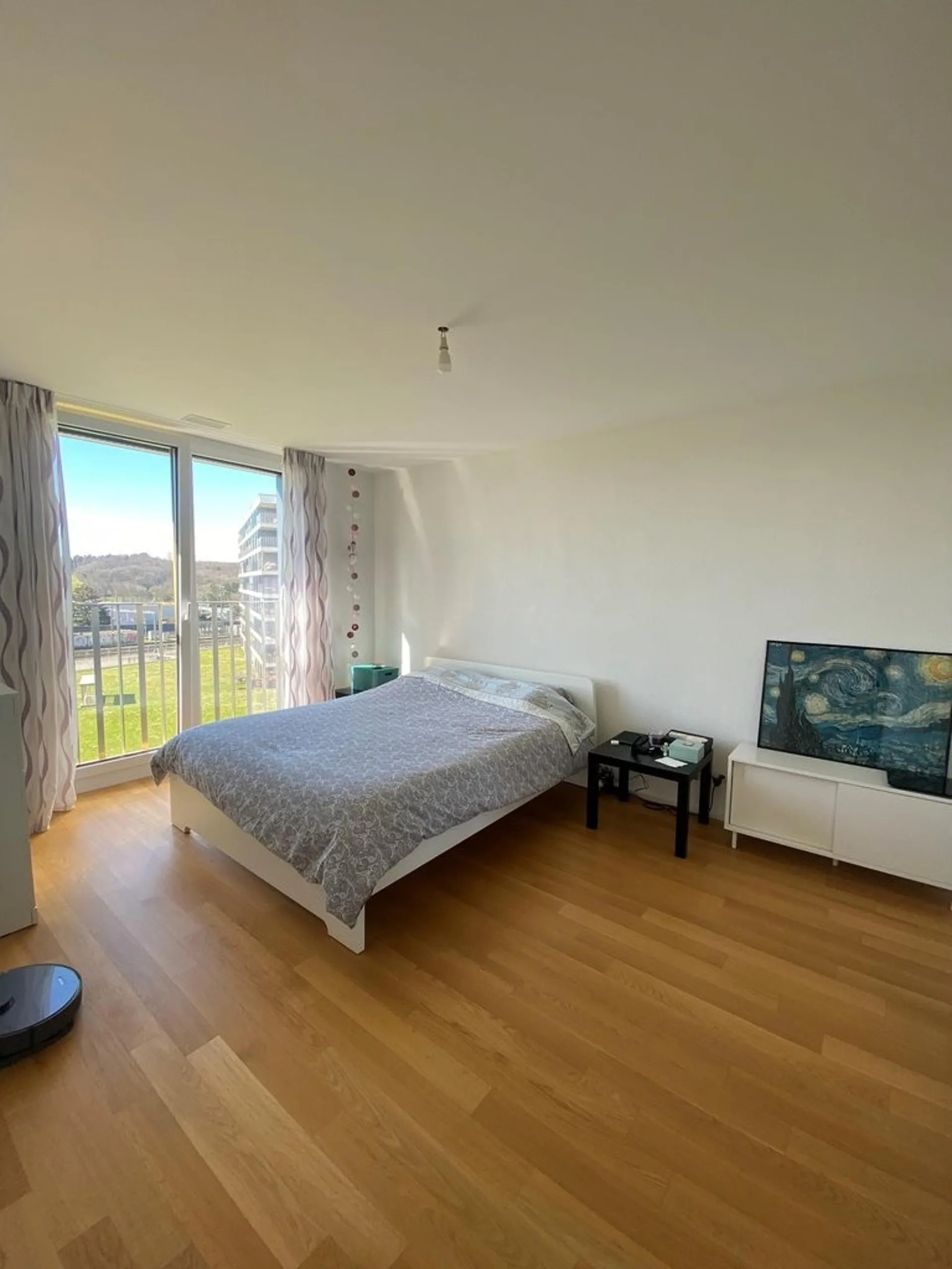 Appartement de 2.5 pièces dans une construction récente