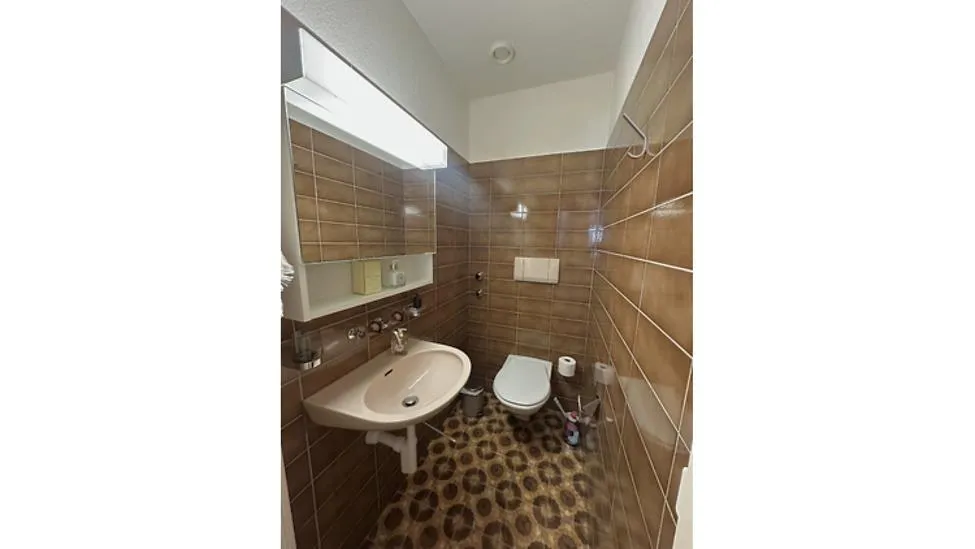 Image 9