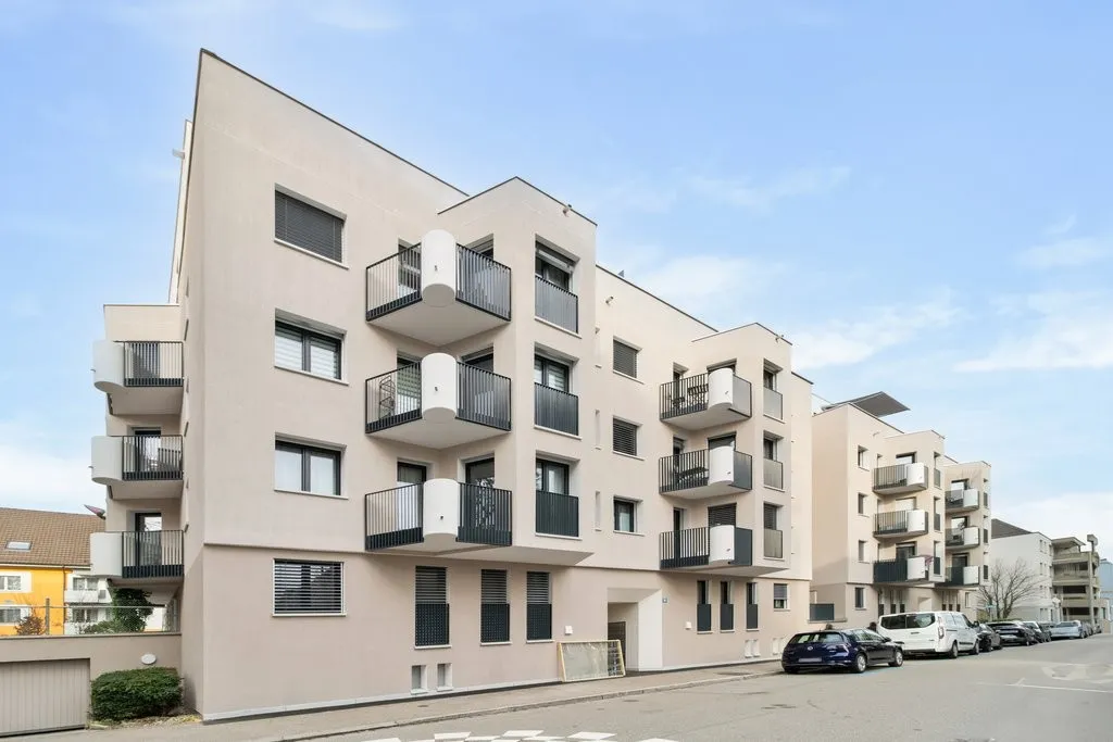 Gemütliche 3.5-Zimmerwohnung in 8048 Zürich zu vermieten