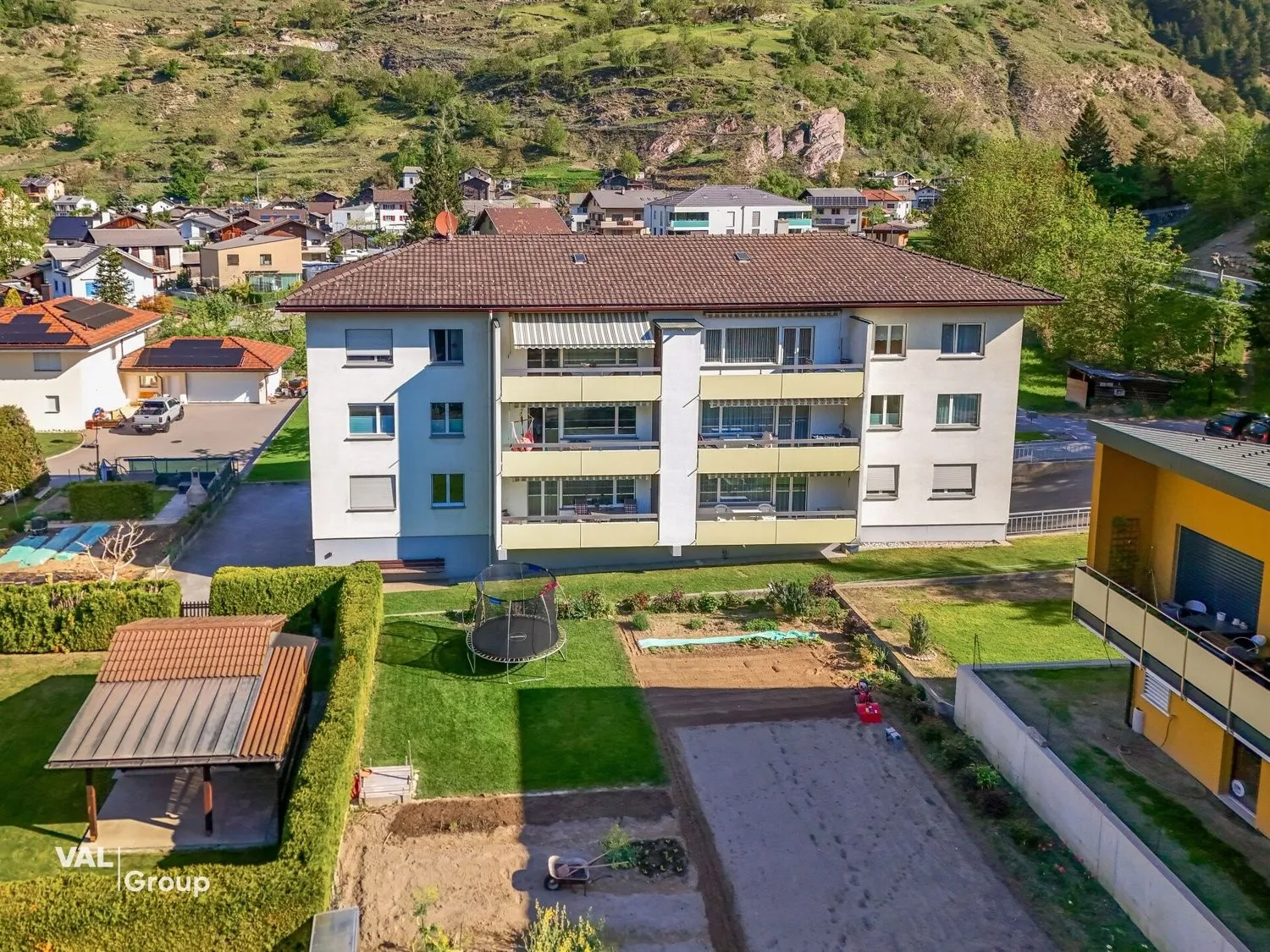 Moderne 4.5-Zimmer-Wohnung in Baltschieder