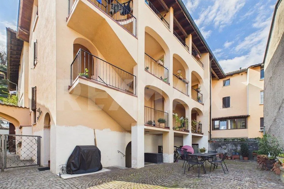 Appartamento a Caslano di 3 ½ locali a 50metri dal lago di Lugano