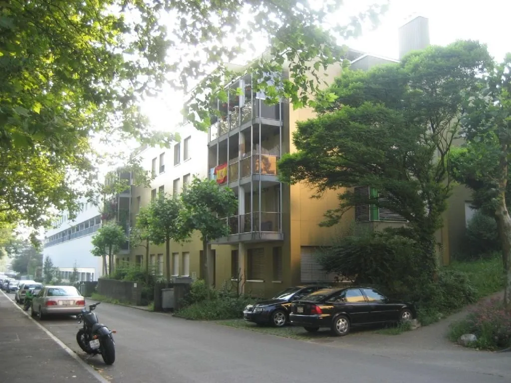 KOMFORT | ZENTRAL | IM GRÜNEN