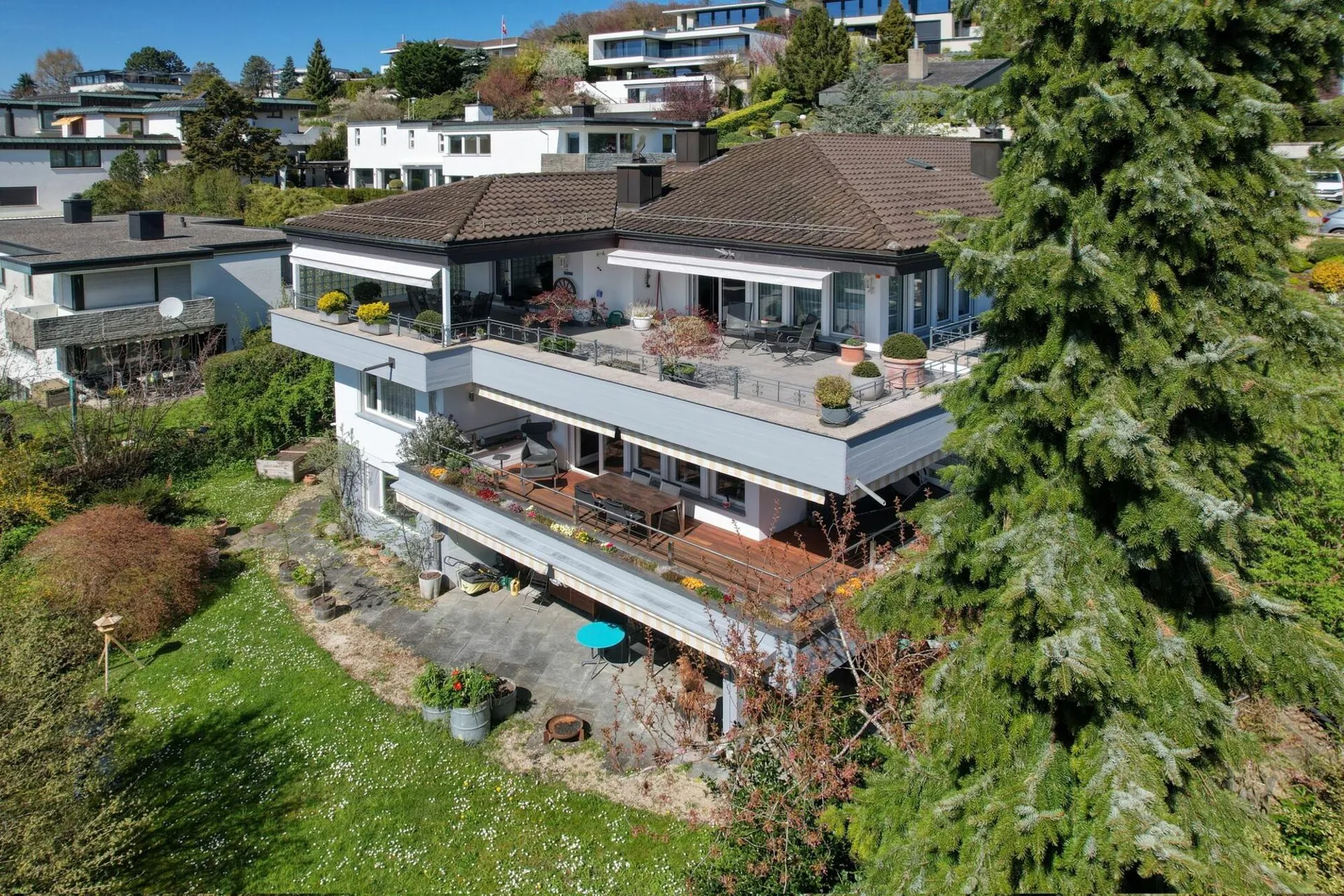 Sonnenverwöhnter Wohntraum auf zwei Etagen
