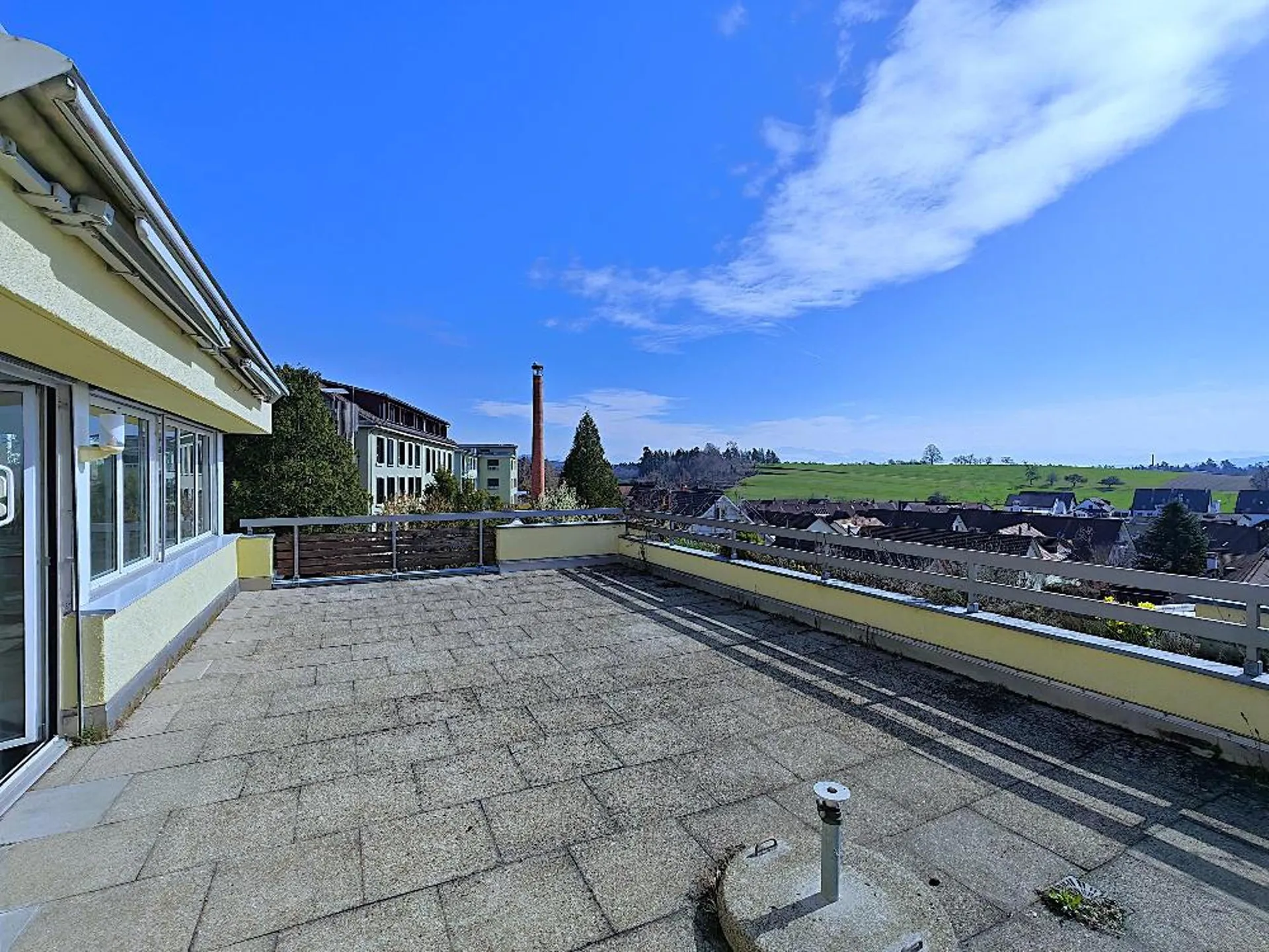 4.5 Zimmer Terrassenhaus - Adlerhorst mit Panoramafernsicht